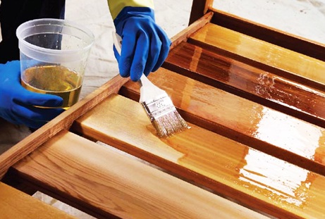 Строительные лаки